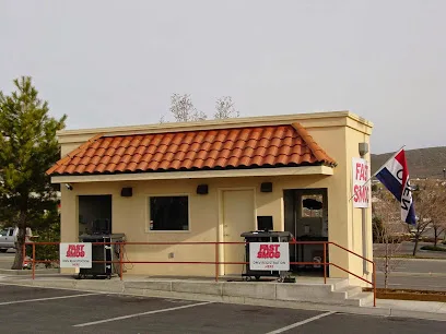 Fast Smog storefront