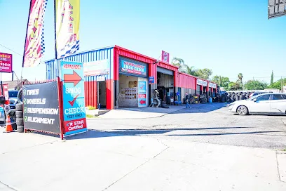 Hernandez Smog Check storefront