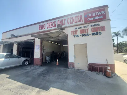 In & Out Smog Check (Test Only) storefront