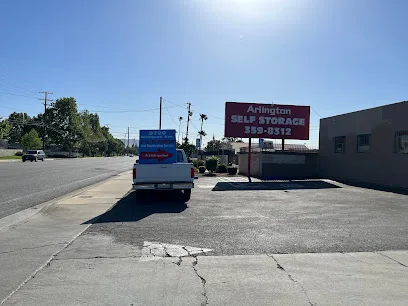 J&R Smog Test LLC and Registration Services storefront
