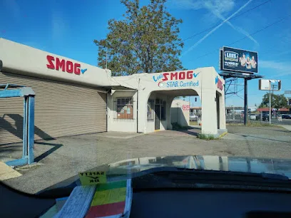Leo's Smog storefront