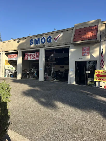Smog Tech Star Station storefront