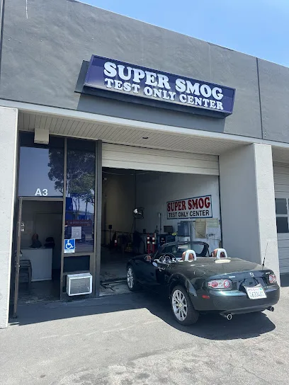 Super Smog storefront